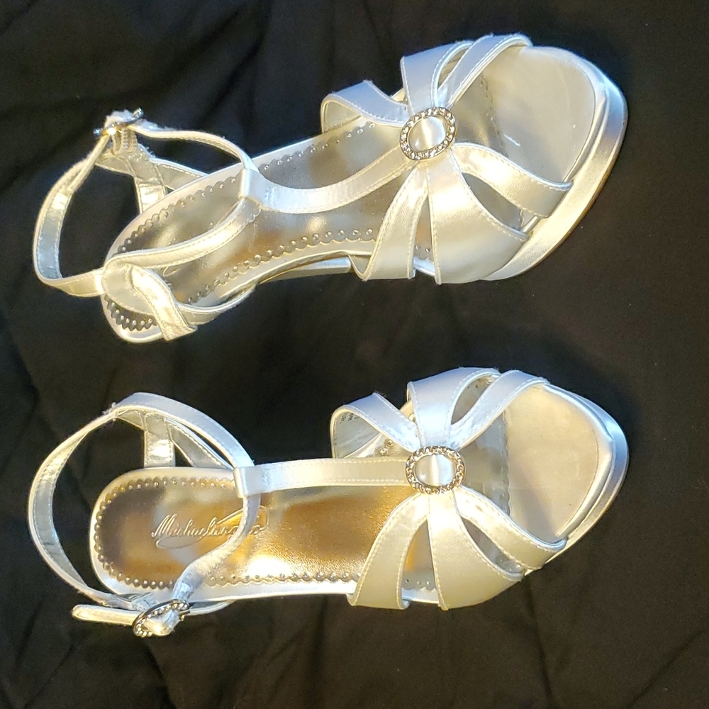 David's bridal brand new wedding shoes